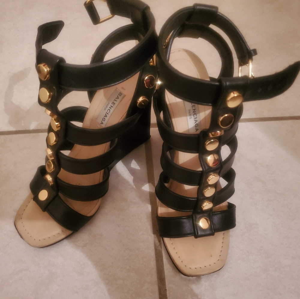 Balenciaga Cadge Heels